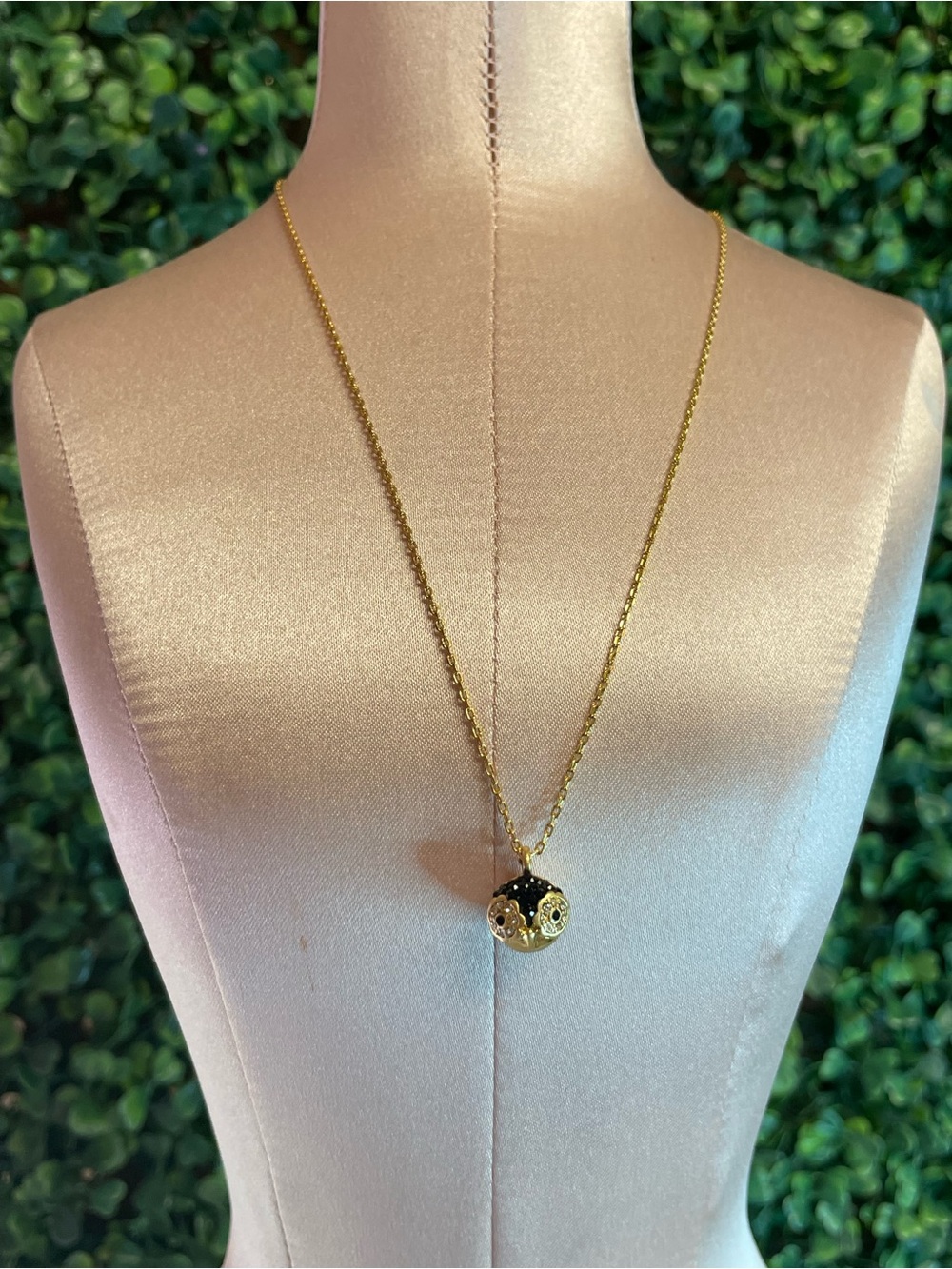 Kate Spade New York "Dashing Beauty" Penguin Pendant Necklace - NWOT - Picture 7 of 9